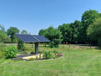 Le tracker solaire Lumioo : et si votre toiture tournait en suivant le soleil ?